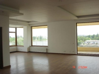 APARTAMENT 4 CAMERE