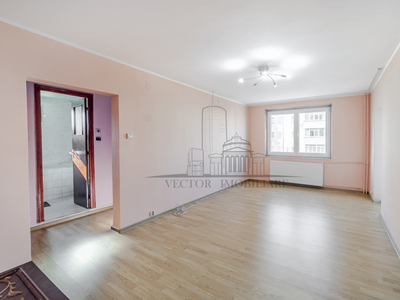 Apartament 4 camere de vanzare DRISTOR - Bucuresti