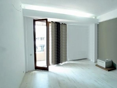 APARTAMENT 4 CAMERE