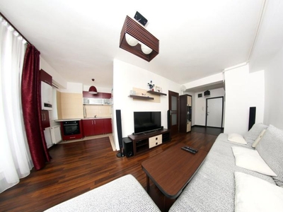 Apartament de 2 camere, semidecomandat, zona Iulius Mall