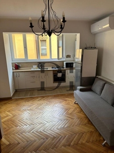 De inchiriat apartament 2 camere | Zona Mihai Viteazu
