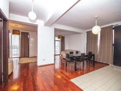 Penthouse de inchiriat 5 camere Petrom City, Bucuresti 329 mp