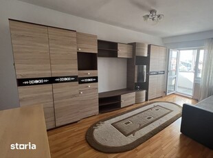 Apartament 3 camere decomandat, strada Dunarii, cartier Intre Lacuri