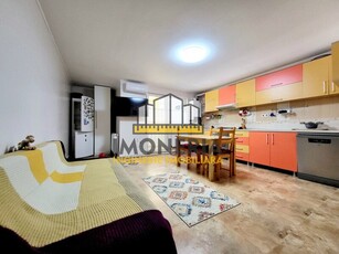 Apartament 3 camere Fizicienilor 3 camere centrala proprie