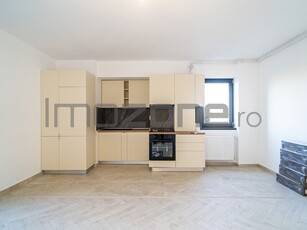 Apartament 3 camere Pacii, 3 camere, 2 bai, etaj 5 din 8