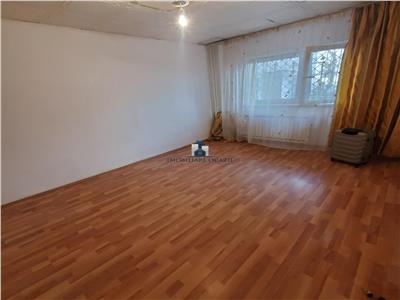 Vanzare Apartament 3 Camere Decomandat Sos.Oltenitei