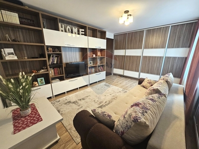 Apartament 2 camere vanzare in bloc de apartamente Cluj-Napoca, Manastur