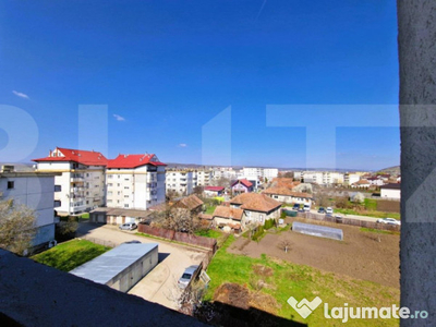 Apartament 3 camere, 2 etaje, 70mp, zona Penny