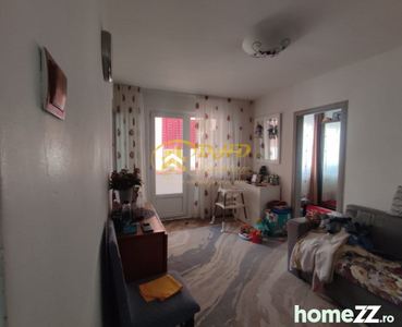 Apartament 3 camere etaj 2 Tatarasi