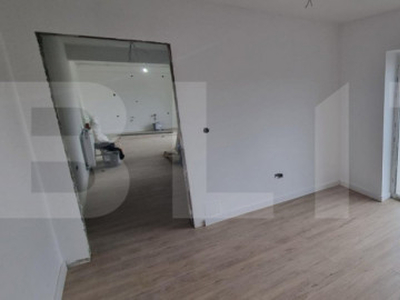 Apartament 3 camere si doua bai 75mp etaj intermediar bloc n