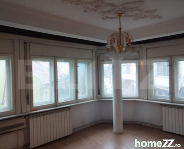 Apartament 4 camere