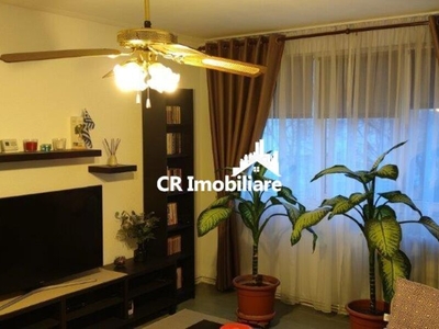 Apartament 4 camere Piata Trapezului, 4 camere