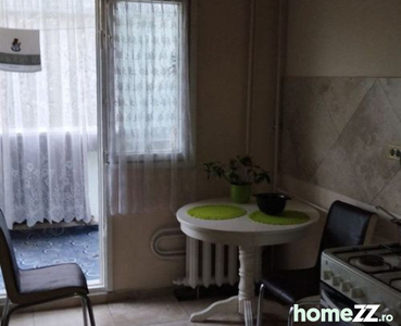 Apartament de 4 camere ( AN 1983 )Piata Sudului-Oltenitei...