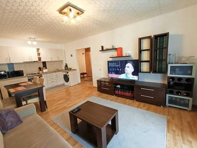 Apartament de vanzare 2 camere, APCJ244660FLO