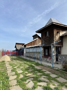 Casă de vânzare Comuna Valea Calugeasca, sat Radila