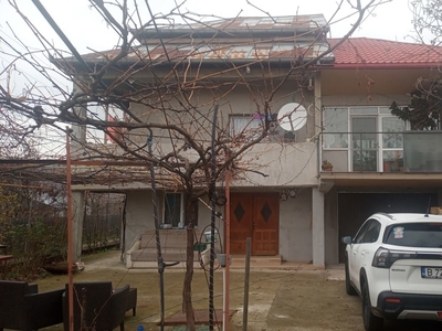 Casa de vanzare Călinești langa Pitesti schimb casa in București