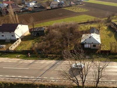 Casa + Teren Vadu Moldovei (deschidere la E85)
