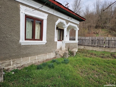 Casa Valea Mare Dambovita aproape de Gaești