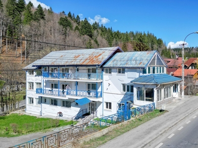Hotelpensiune 11 camere vanzare in Brasov, Predeal, Central
