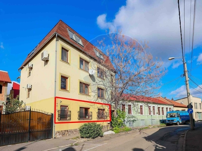 Spatiu comercial 101 mp inchiriere in Bloc de apartamente, Bihor, Oradea, Ultracentral