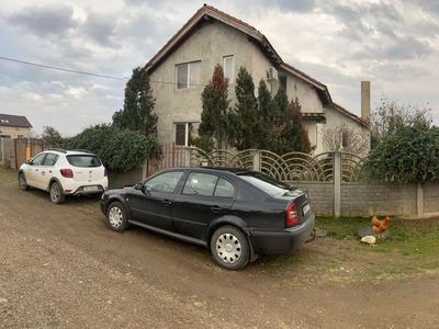 Vând casă P+M la 17 km. de Timisoara