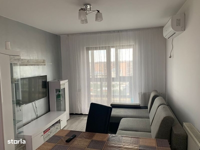 Proprietar inchiriez apartament 3 camere, decomandat,Complex, 360 euro