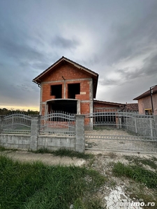 AV502 Casa individuala, 73.900E, Jebel (25km de Timisoara)