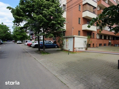 Baneasa-Sisesti, spatiu comercial 470 mp, open space, cu multiple intr