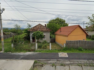 Casa si teren, Ramnicu Valcea-Jud Valcea id R1991138