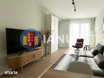 Vand apartament 3 camere AN Nufarul 1 etaj 5