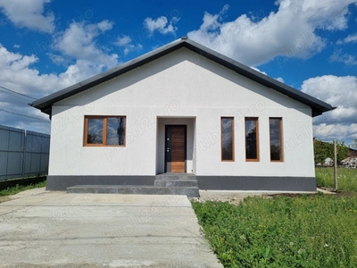 Vând casă Buzău