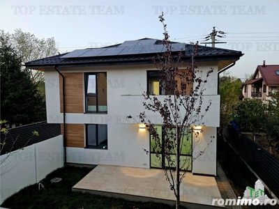 Vila lux 4 camere (bucatarie mobilata)+panouri fotovoltaice centru Ciorogarla