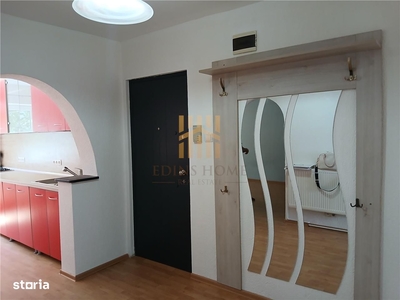 Apartament 3 camere Micalaca, .etaj 3 zona Orizont!