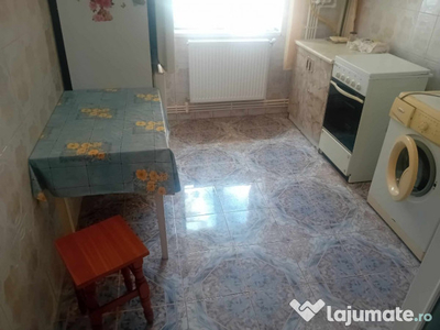 Apartament 2 cam 45mp Politia Locala parter renovat centrala