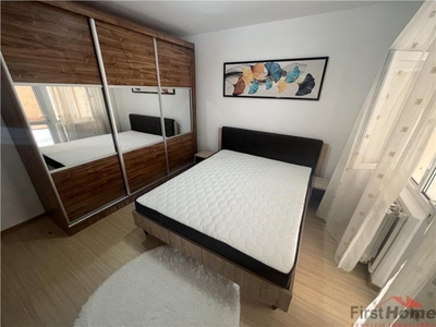 Apartament 2 camere, etaj 3, zona BRD Piata Unirii, renovat