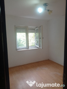 Apartament 2 camere in Slatina (lângă școala generală nr.8)