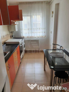 Apartament 2 camere,decomandat,zona Florilor