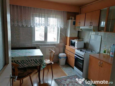 Apartament 3 camere decomandat MANASTUR