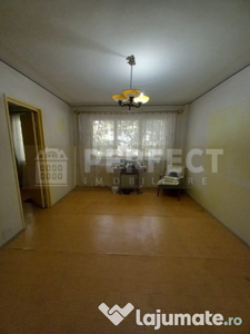 Apartament 3 camere, et 1/4, Vest - Arhip Nicolae - 51500 euro