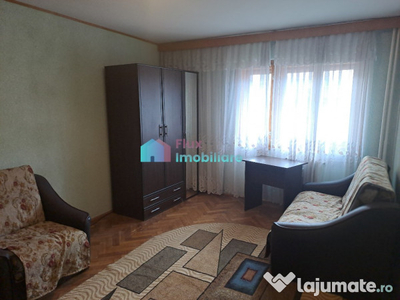 Apartament cu 2 camere George Enescu zona Curcubeu