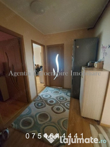 Apartament de vanzare in Constanta, Far - 4 camere, 774 mp