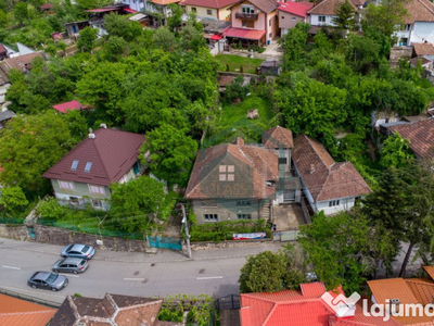 Casa / Vila in zona Chizid, Strada Brazilor / Hunedoara