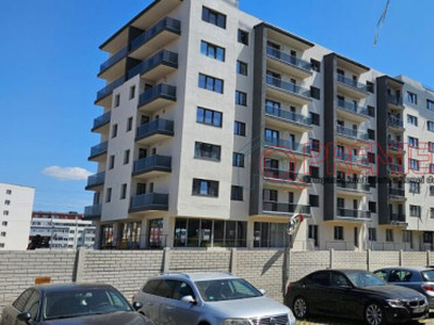 Metrou Berceni-apartament cu teren