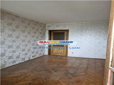 Vanzare apartament 3 camere Biserica Giulesti