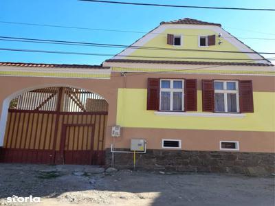 Vând casă în Apoldu de Sus- Sibiu