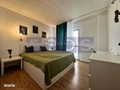 Apartament cu 3 camere lux, mobilat si utilat, 55 mp plus terasa 8 mp,