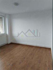 Apartament 2 camere etaj intermediar Astra