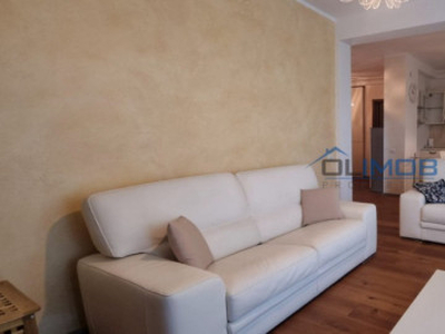 Apartament 3 camere de inchiriat - Sisesti loc parcare supr