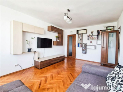 Apartament 3 camere etaj intermediar Astra-Saturn, Brasov