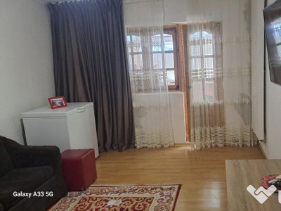 Apartament 3 camere parter